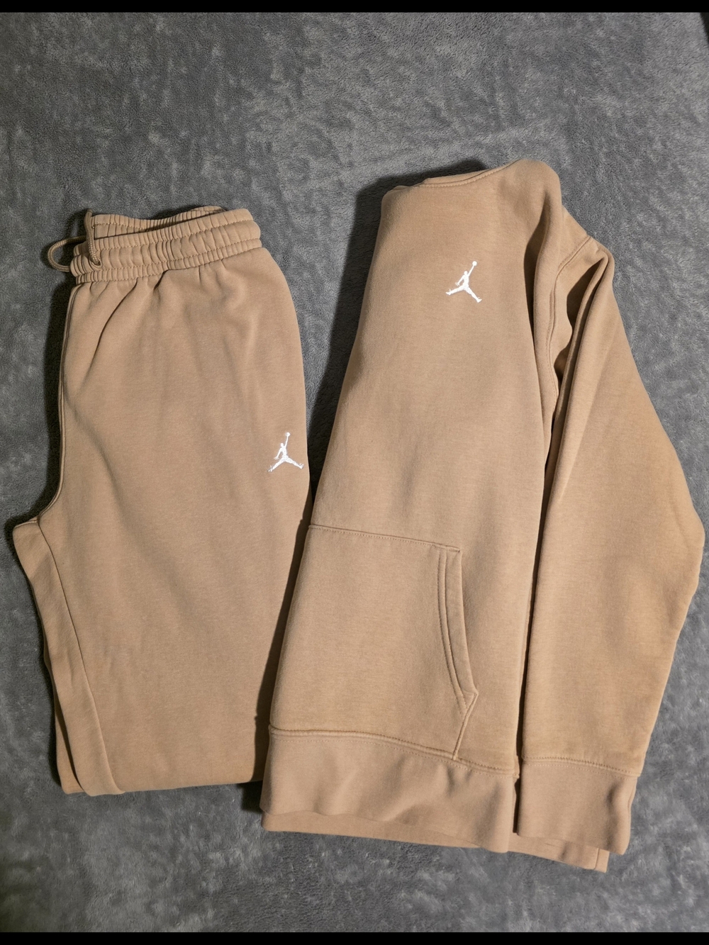 Jordan Kids Tan Sweatshirt & Joggers Set with White Jumpman